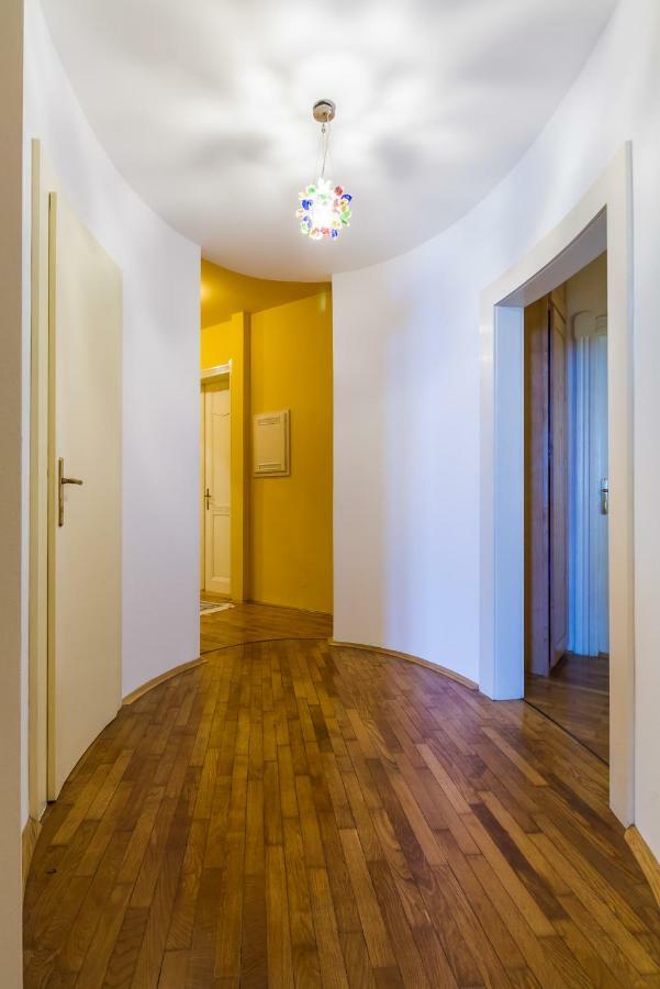 Apartment Victor Praga Exterior foto